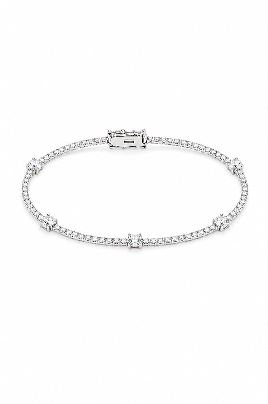 Classic tennis bracelet