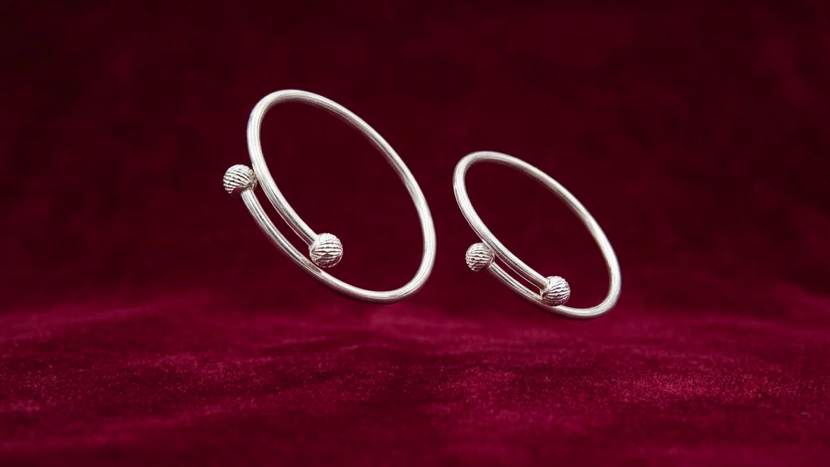 Silver Baby Kada with Textured Ball Accents